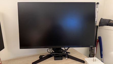 Samsung 27" HD Monitor