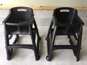 1 High Chair Youth Seat
