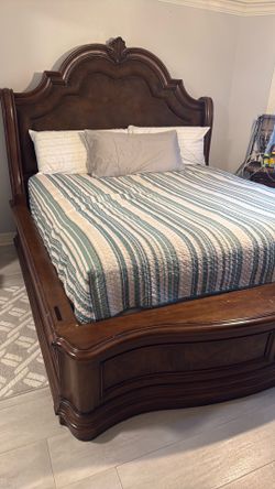 Bedroom set (Mateo)