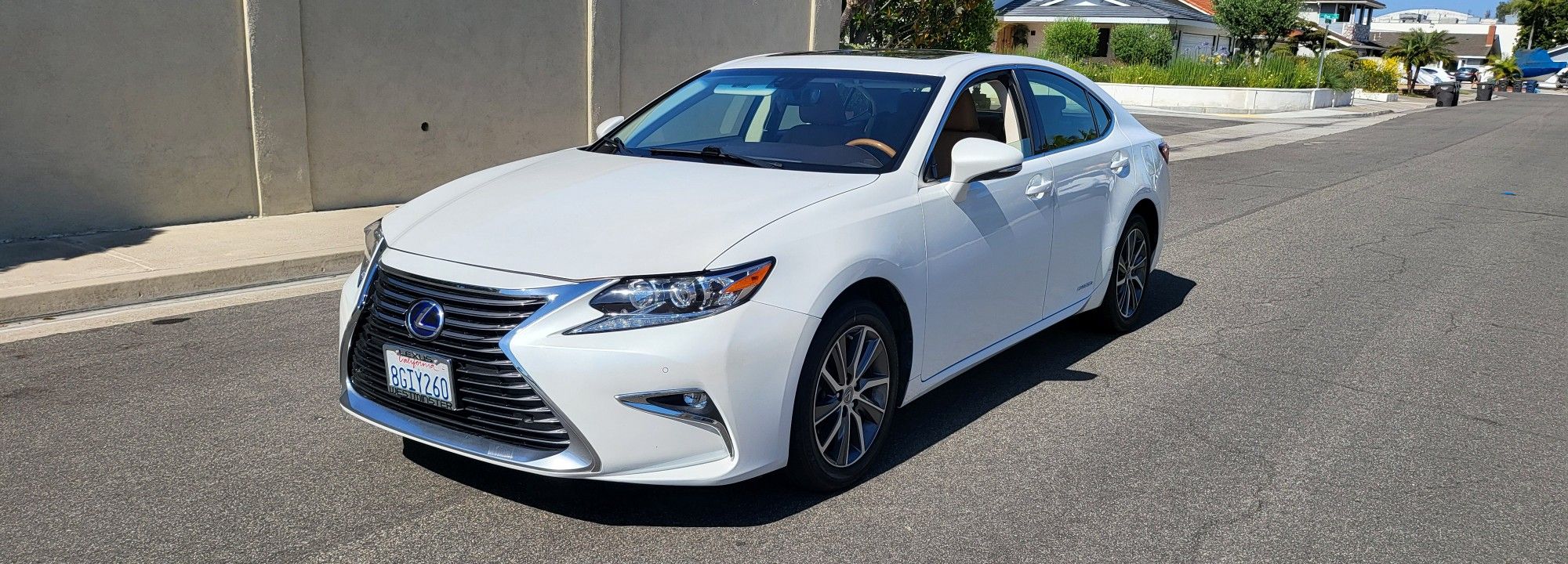 2016 Lexus ES 300h