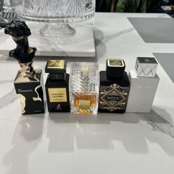 Lattafa Maison Alhambra Colognes 