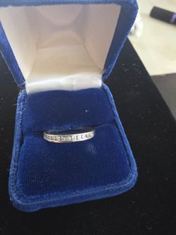 14k wedding band white gold with natural diamonds some medium/high fluorescent under uv