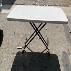 20"x30" Height Adjustable Personal Folding Card Table