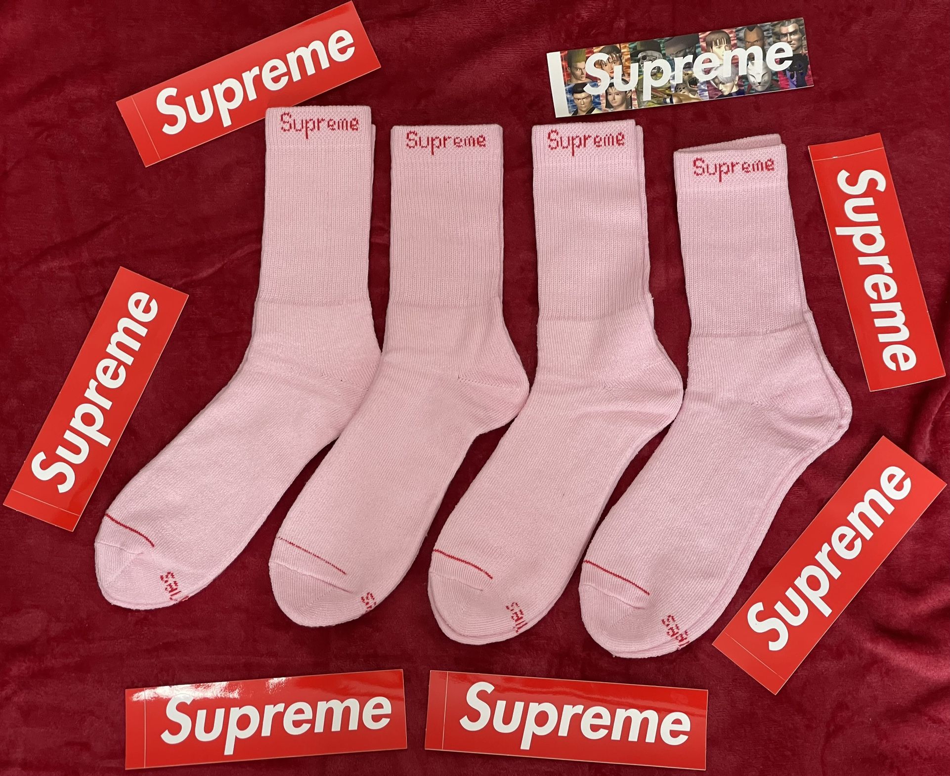 SUPREME SOCKS