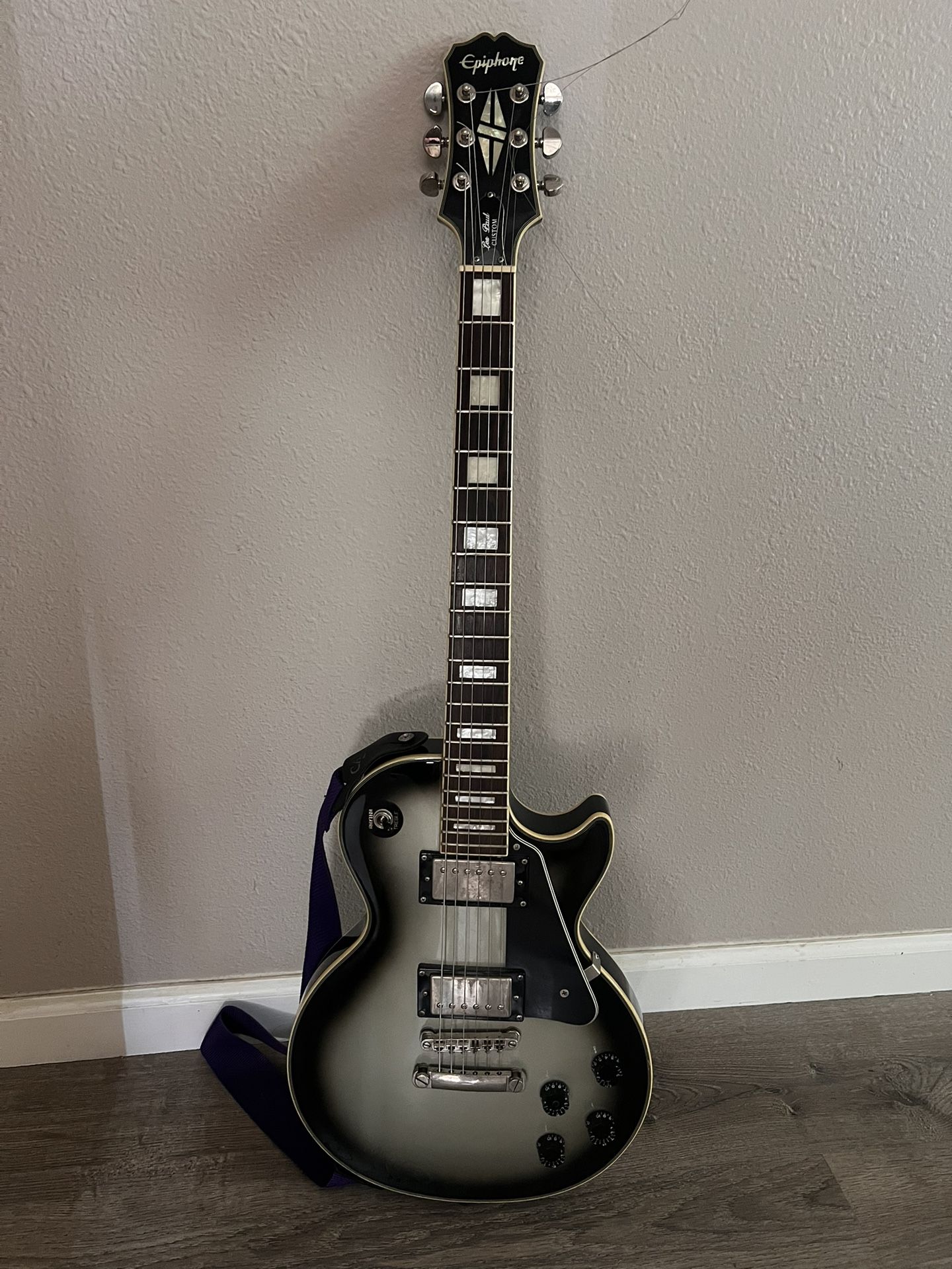 Epiphone Les Paul Silverburst