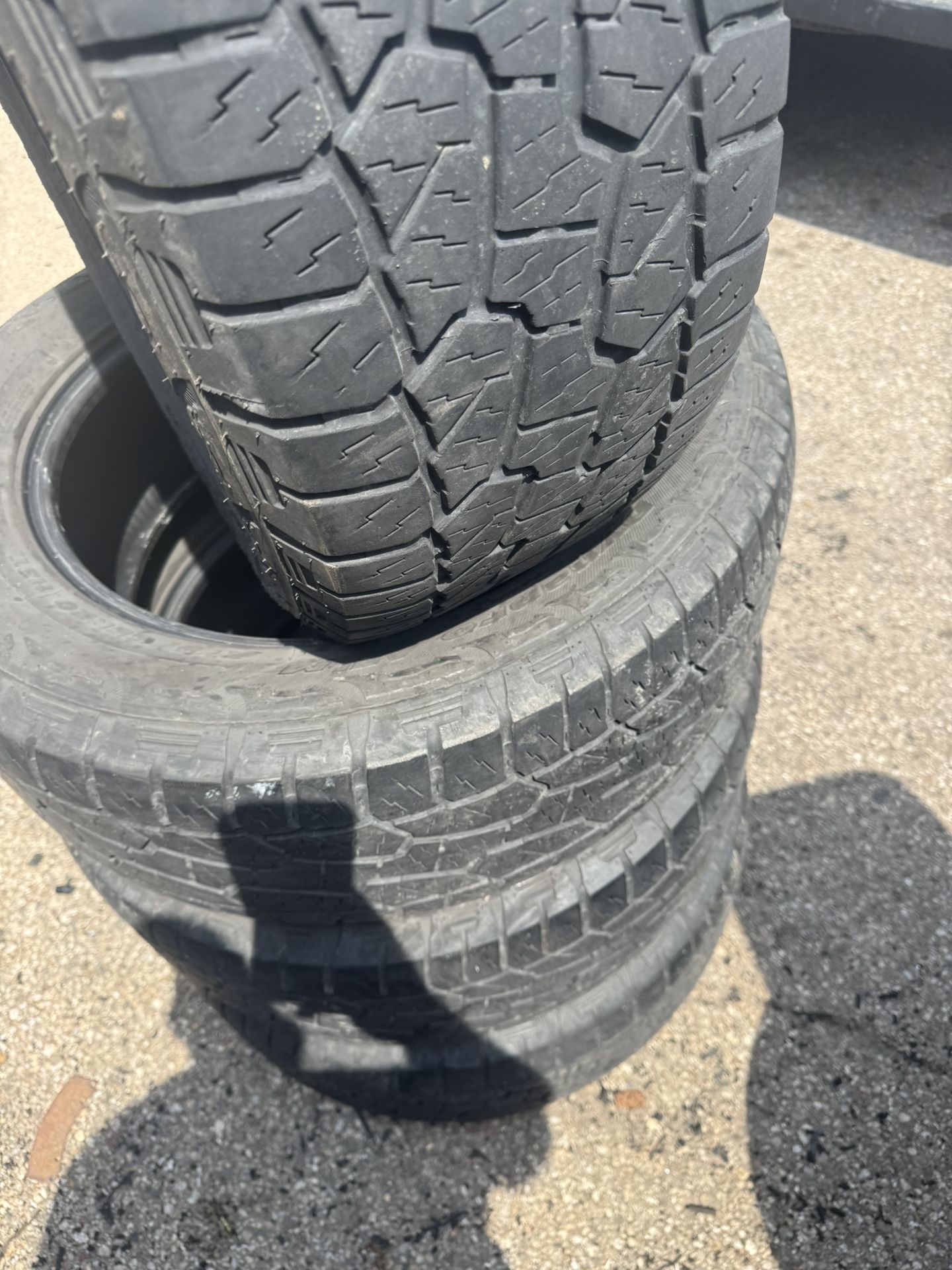 275 55 20 Hankook