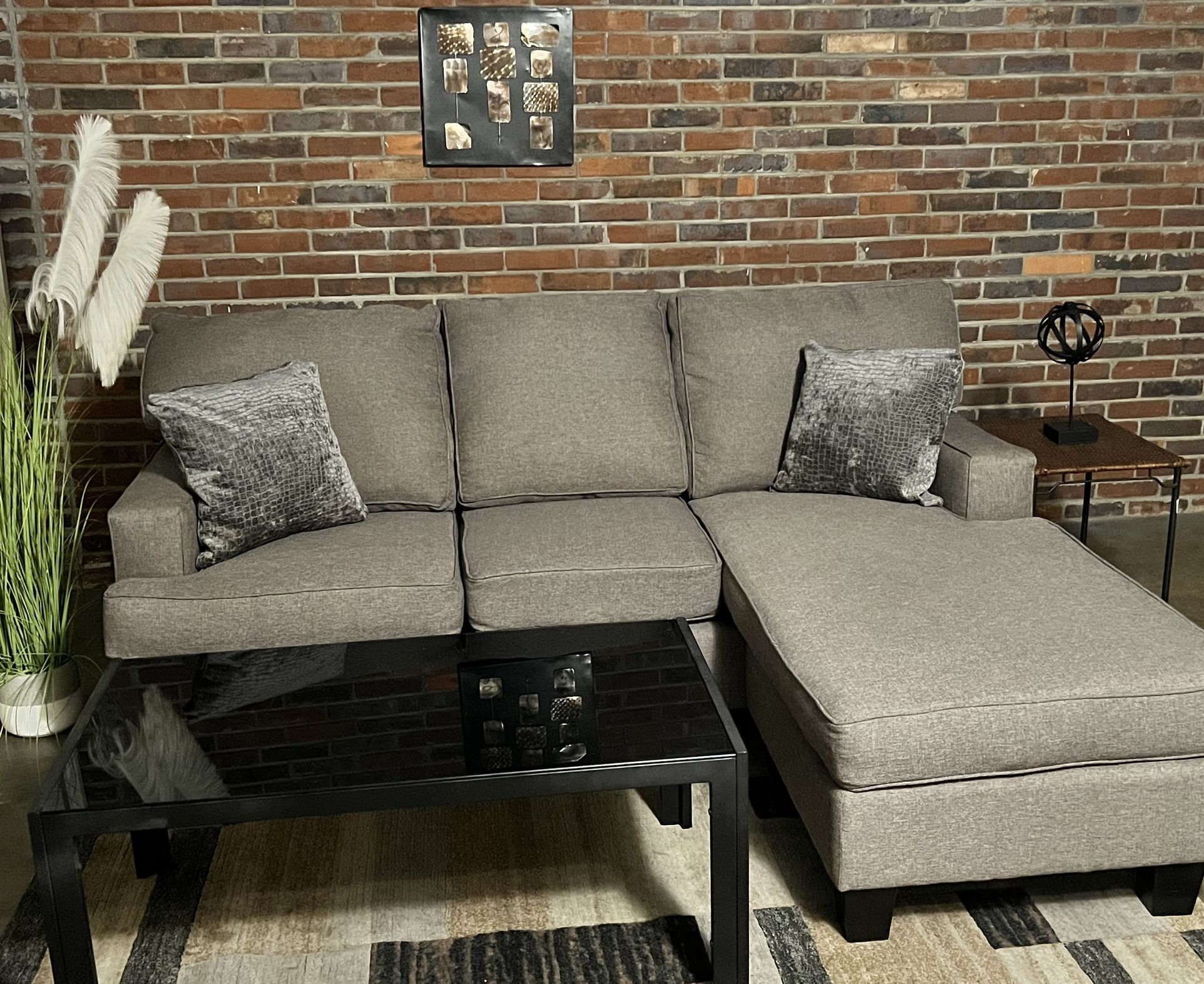 Sofa Chaise