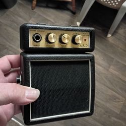 Marshall mini amp