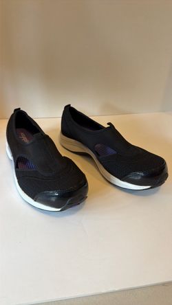 Easy Spirit Slip On Walking Shoes size 8.5
