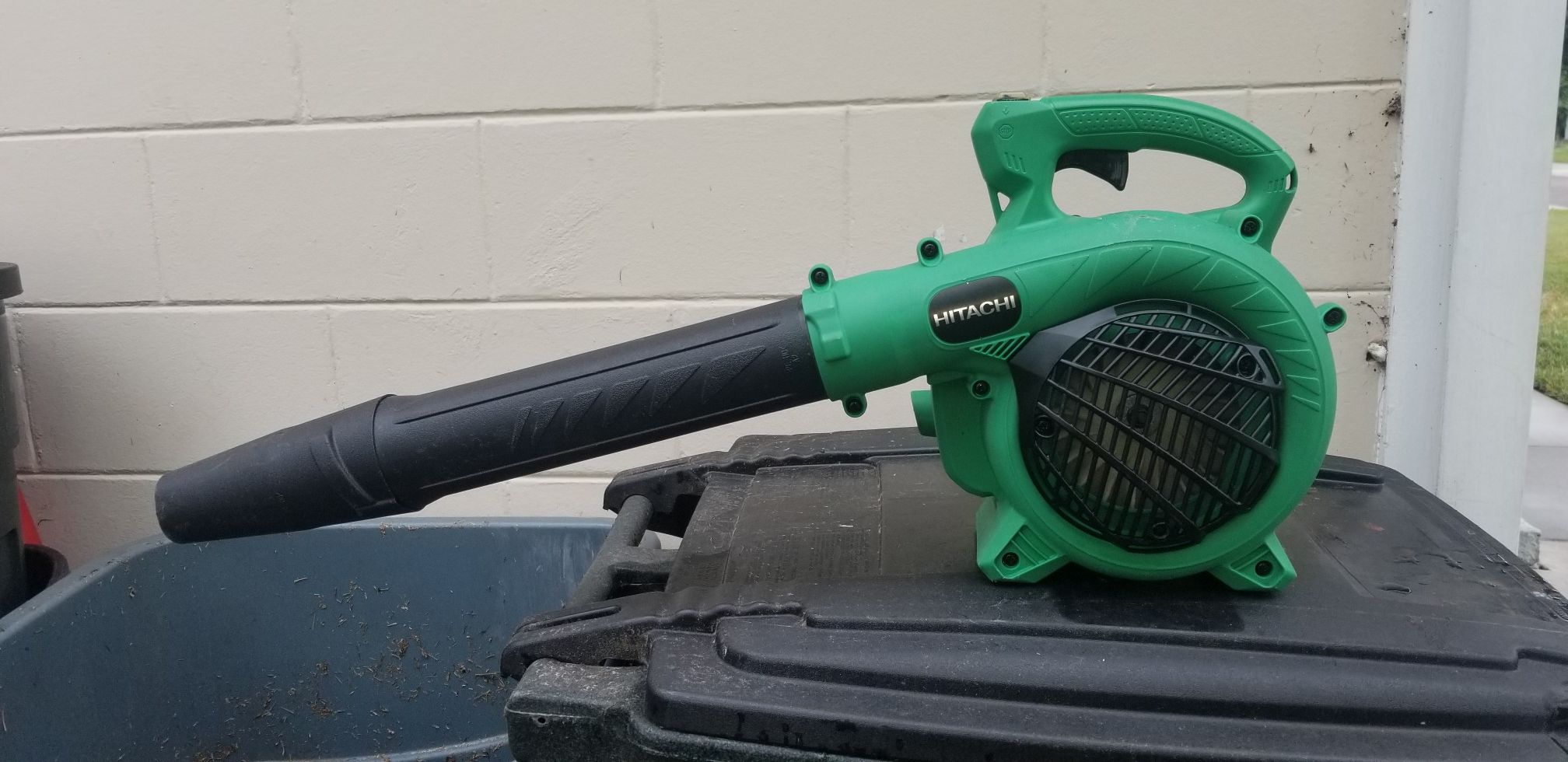 Hitachi RB24EAP Gas Powered Leaf Blower for Sale in Pinellas Park, FL