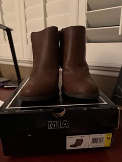 Mia Women Brown Boots Size 10