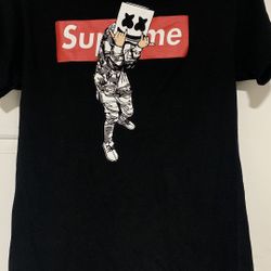 Supreme T-Shirt 