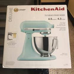 KitchenAid Deluxe 4.5qt Stand Mixer - Mineral Water Blue 