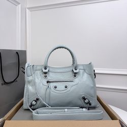 A classic women's handbag