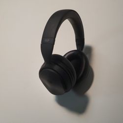 IIIP BT-300 ANC wireless Bluetooth Active Noise Cancelling 