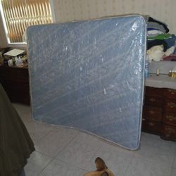 Queen Size Mattress