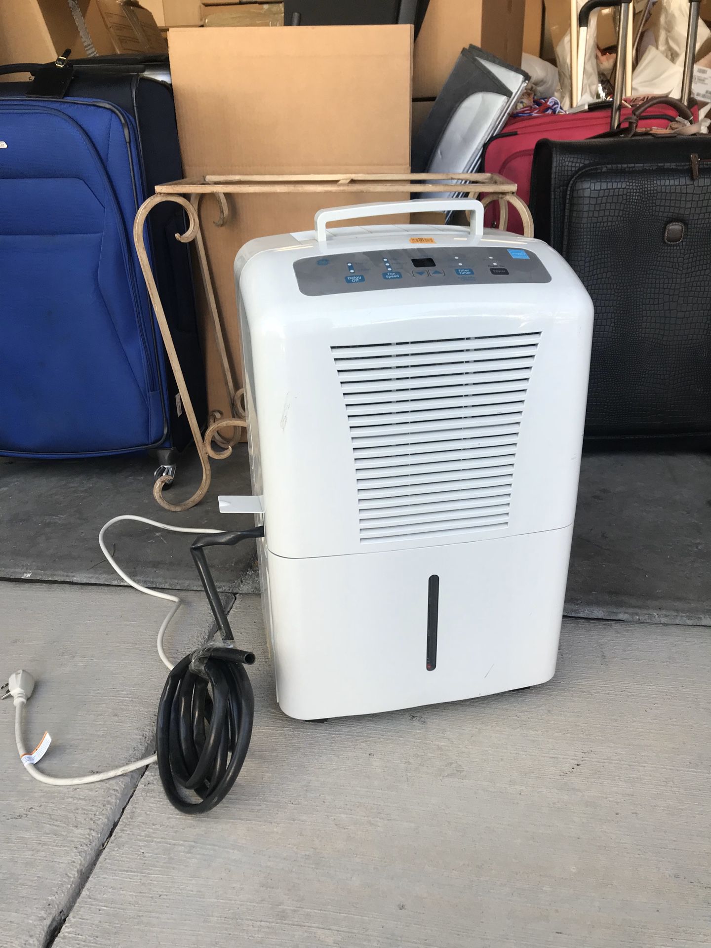 General Electric Large Dehumidifier (Pick-Up Only)