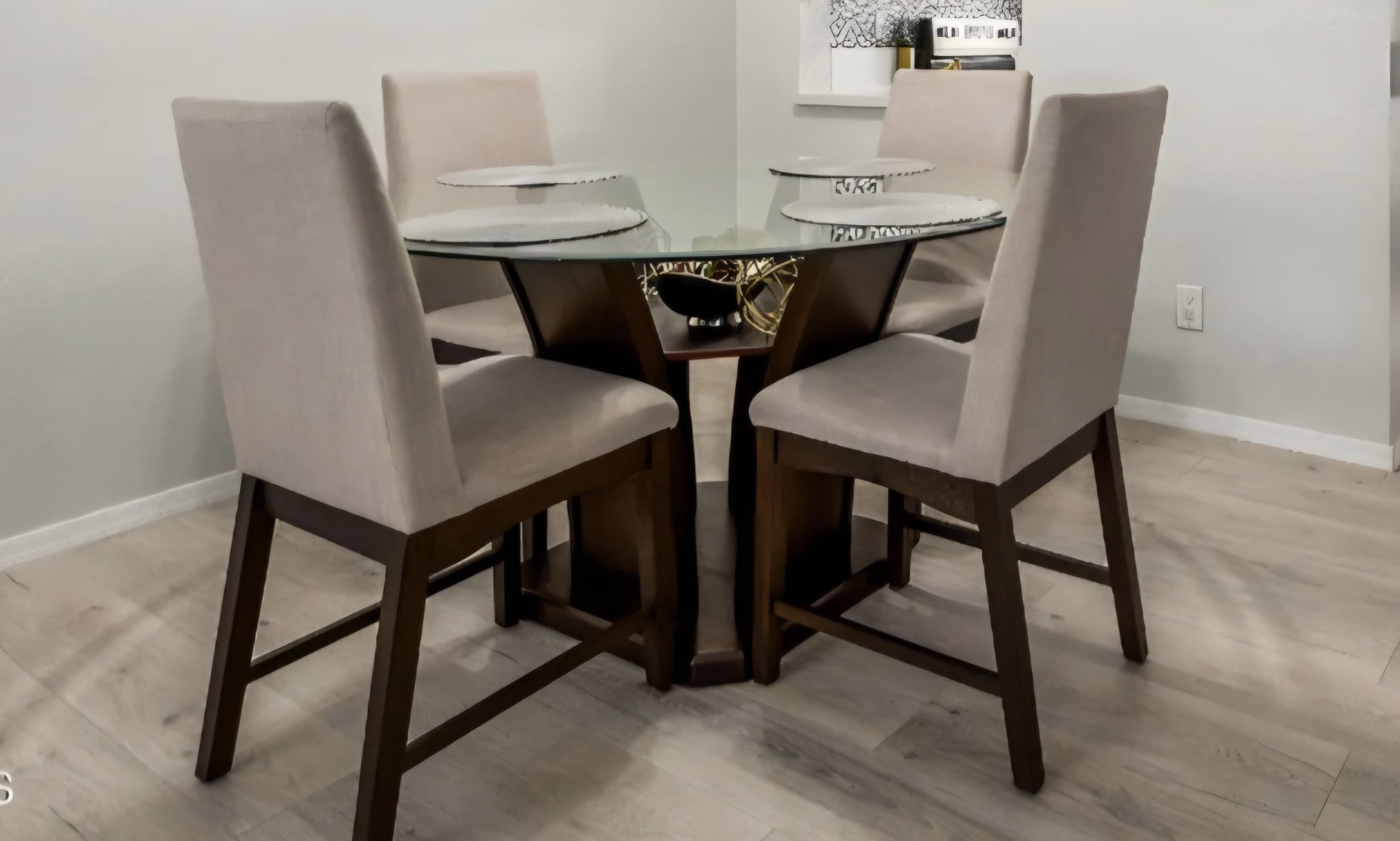 Beautiful Table Set 💕