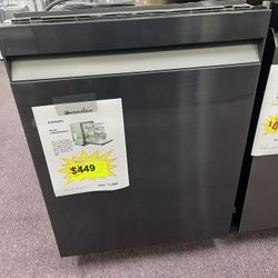 Dishwasher, 24’ Samsung Scratches And Dents With Manufacturer Warranty , Free Delivery 
