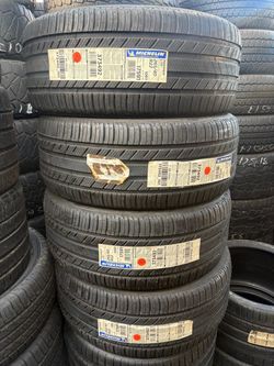 Michelin Premier LTX 265/40 R22 Tires – Set of 4