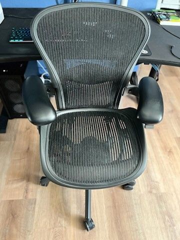 Herman Miller Aeron Chair