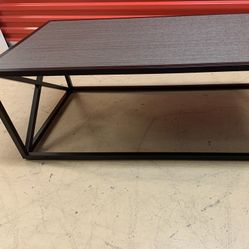 Coffee And End Tables 