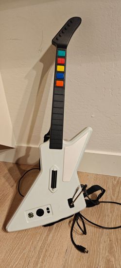 Guitar Hero Xplorer Guitar Xbox 360 Red Octane White Wired Model