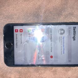 iPhone 8 Unlocked 