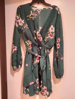 Long sleeve green dress