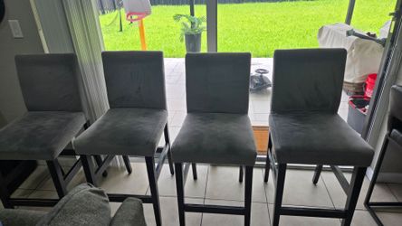 4 counter chairs