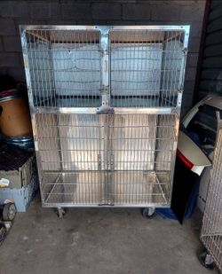 KenKage Modular Kennels (5 cages total)