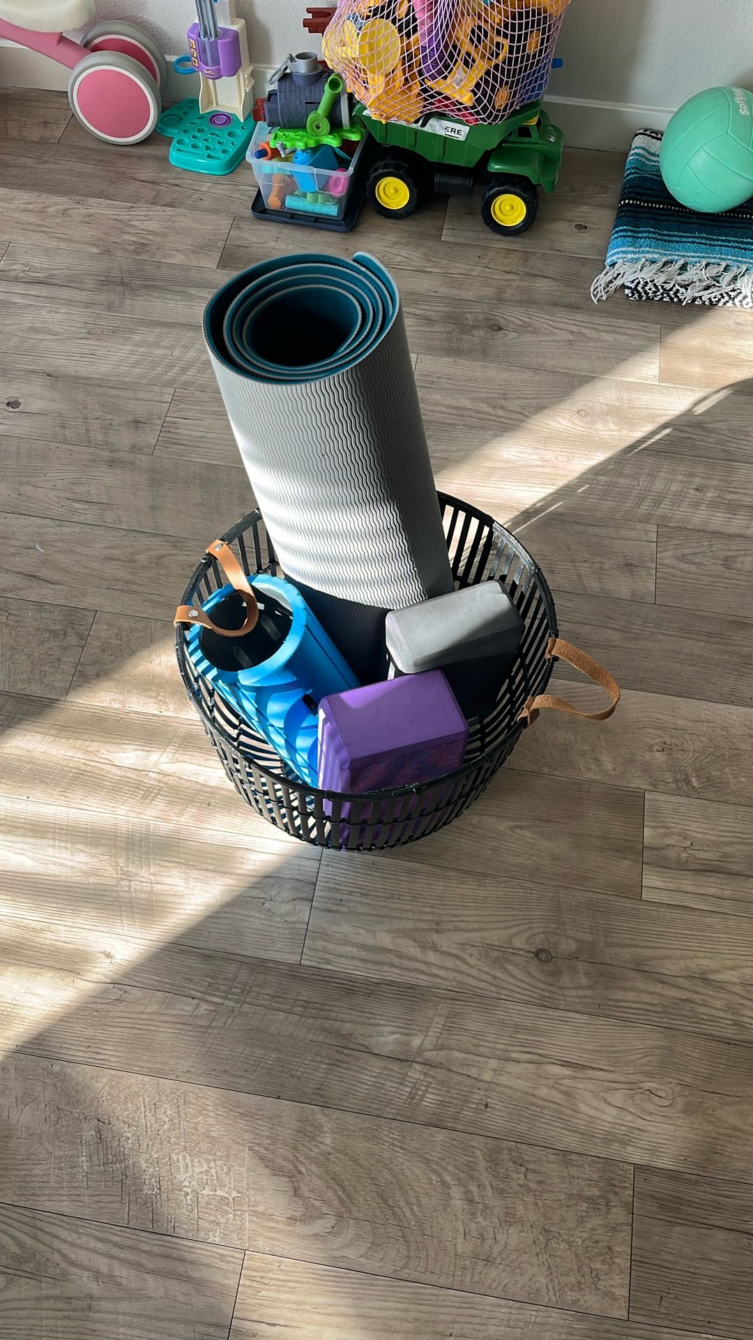 Free Basket + Yoga Mat + Foam Roller + Yoga Blocks 