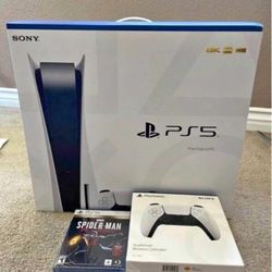 P5 1TB SSD Home Console - White & Black - With Controllers & games