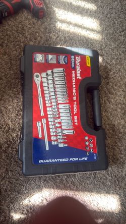 Duralast 60-Piece 3/8-inch Drive SAE and Metric Mechanic's Tool Set