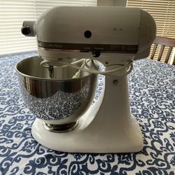 Kitchen Aid Mixer
