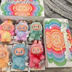 LABUBU - Big Into Energy 