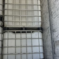 IBC Totes  275gallons 
