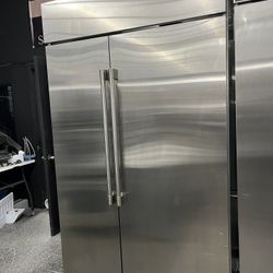 Monogram Side By Side Built In 48” Fridge Stainless Steel Ice Maker 