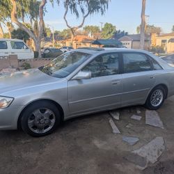2003 Toyota Avalon