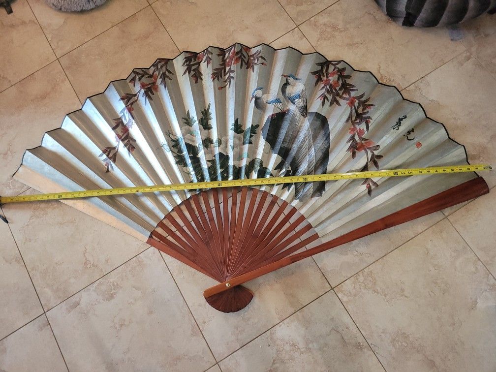 VINTAGE ASIAN PAPER FAN