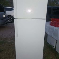 General Electric Fridge