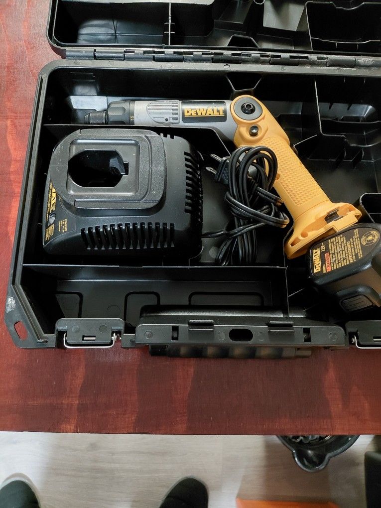 Dewalt  7.2Drill