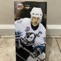 Anaheim Mighty Ducks Paul Kariya Bobble head