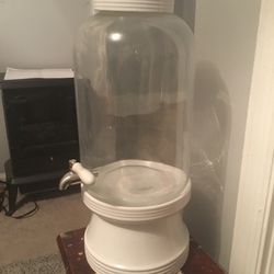 Water/Fluid Container With Spout Thumbnail