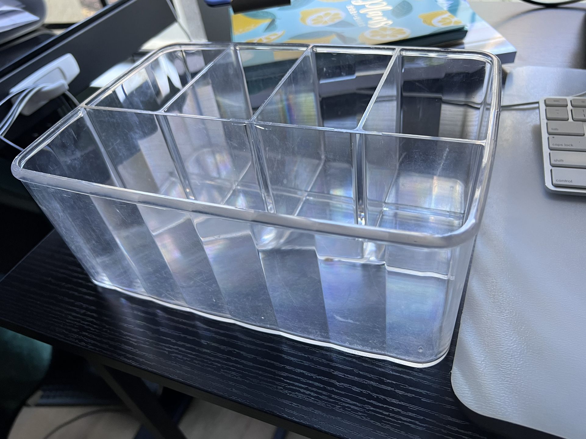 Free Clear Container