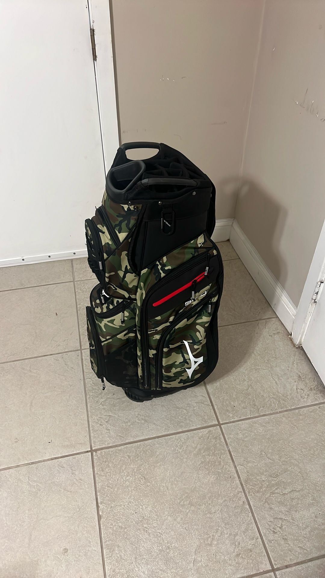 New Mizuno Camo Golf Bag