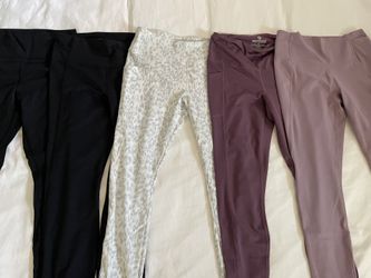 5 Pairs of Workout Leggings