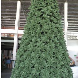 20ft Commercial Christmas Tree 