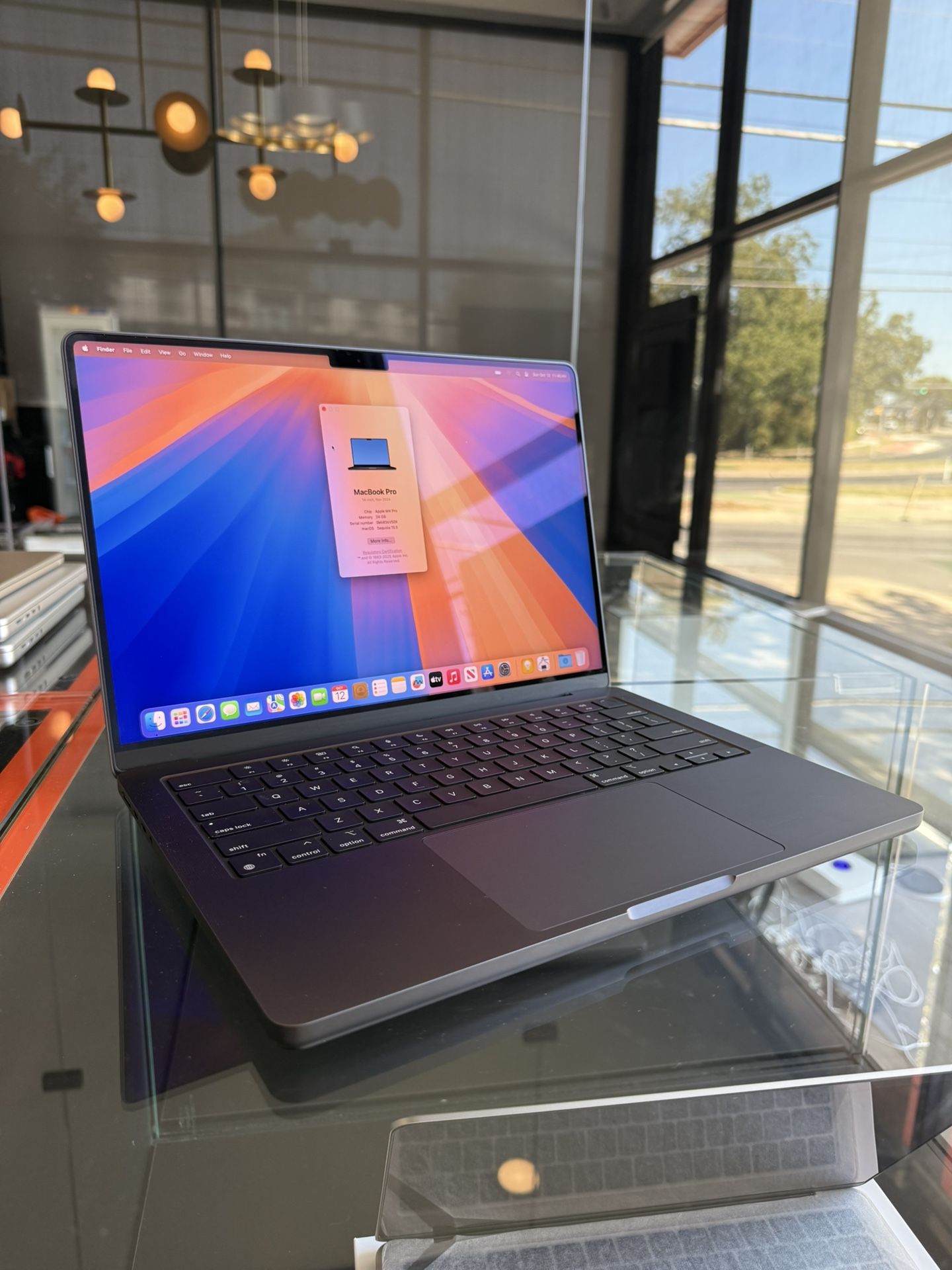 Apple 14” MacBook Pro M4 Pro Chip 24GB Ram 512SSD! 90 day warranty! We offer financing!