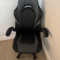 Emerge Gaming chair 